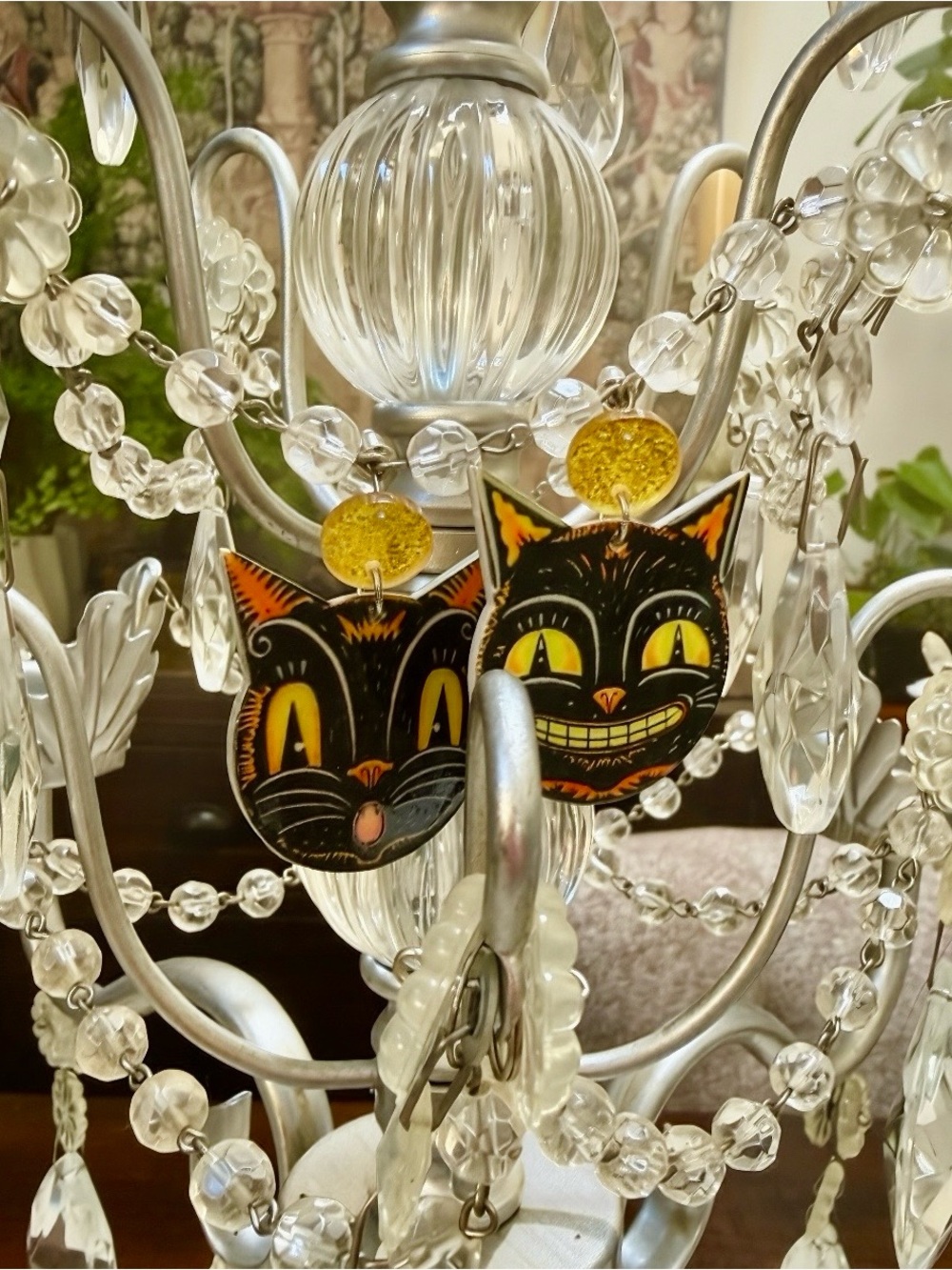 Vintage Cat - Drop Earrings